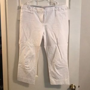 Ladies White Capri Pants